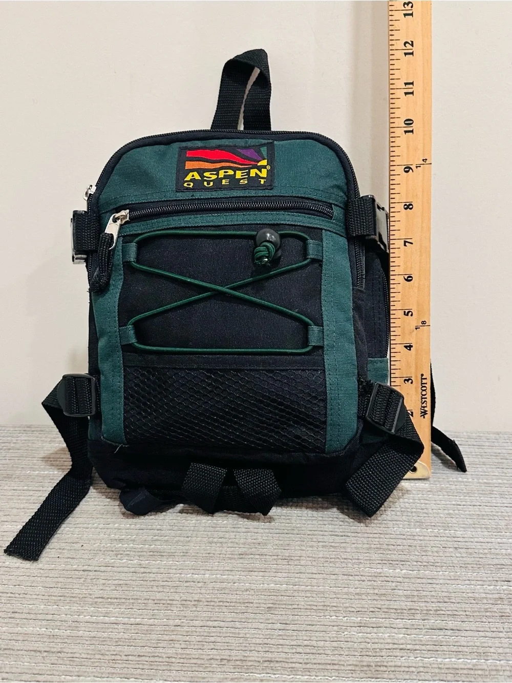 VTG 90s Aspen Quest Mini Sling Backpack Crossbody Bag Green Black Gorpcore Retro
